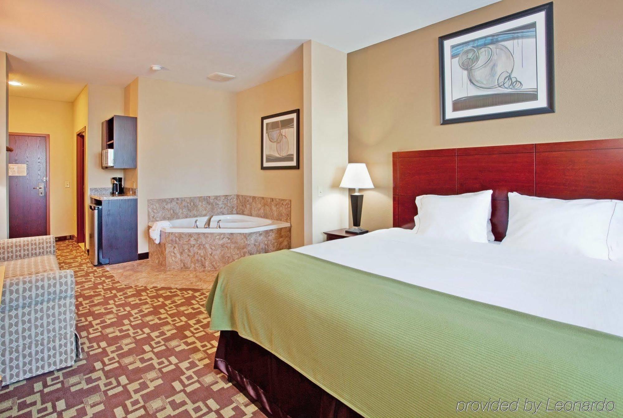 Holiday Inn Express Hotel & Suites St. Charles By Ihg Saint Charles Chambre photo
